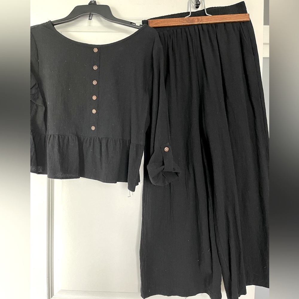 Womens 2 piece cropped pant set